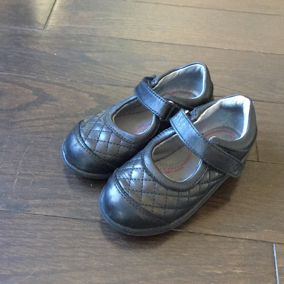 Kids shoes - Picture 1 of 2